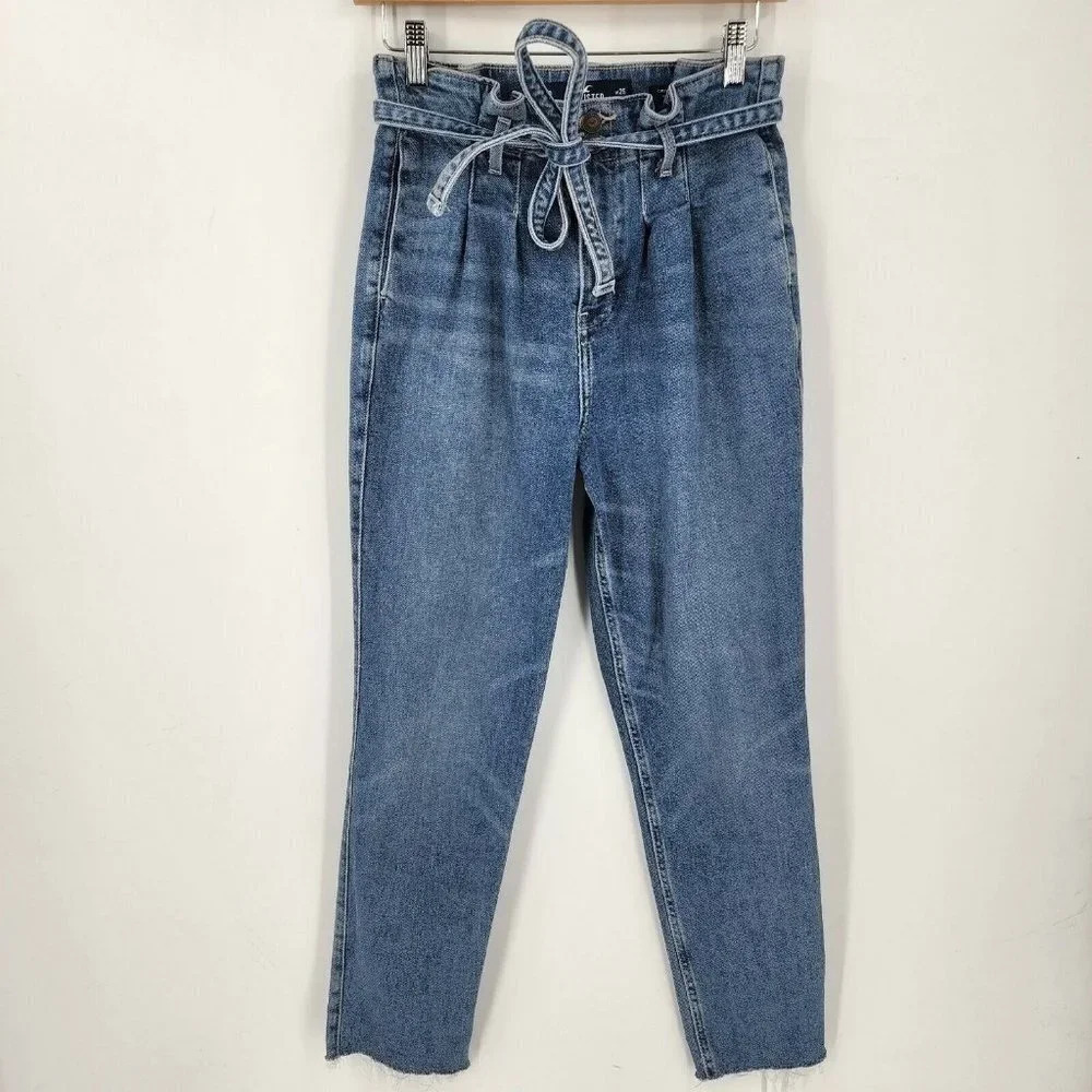 Hollister Women's Curvy Ultra High Rise Mom Jean Vintage Stretch Size 25